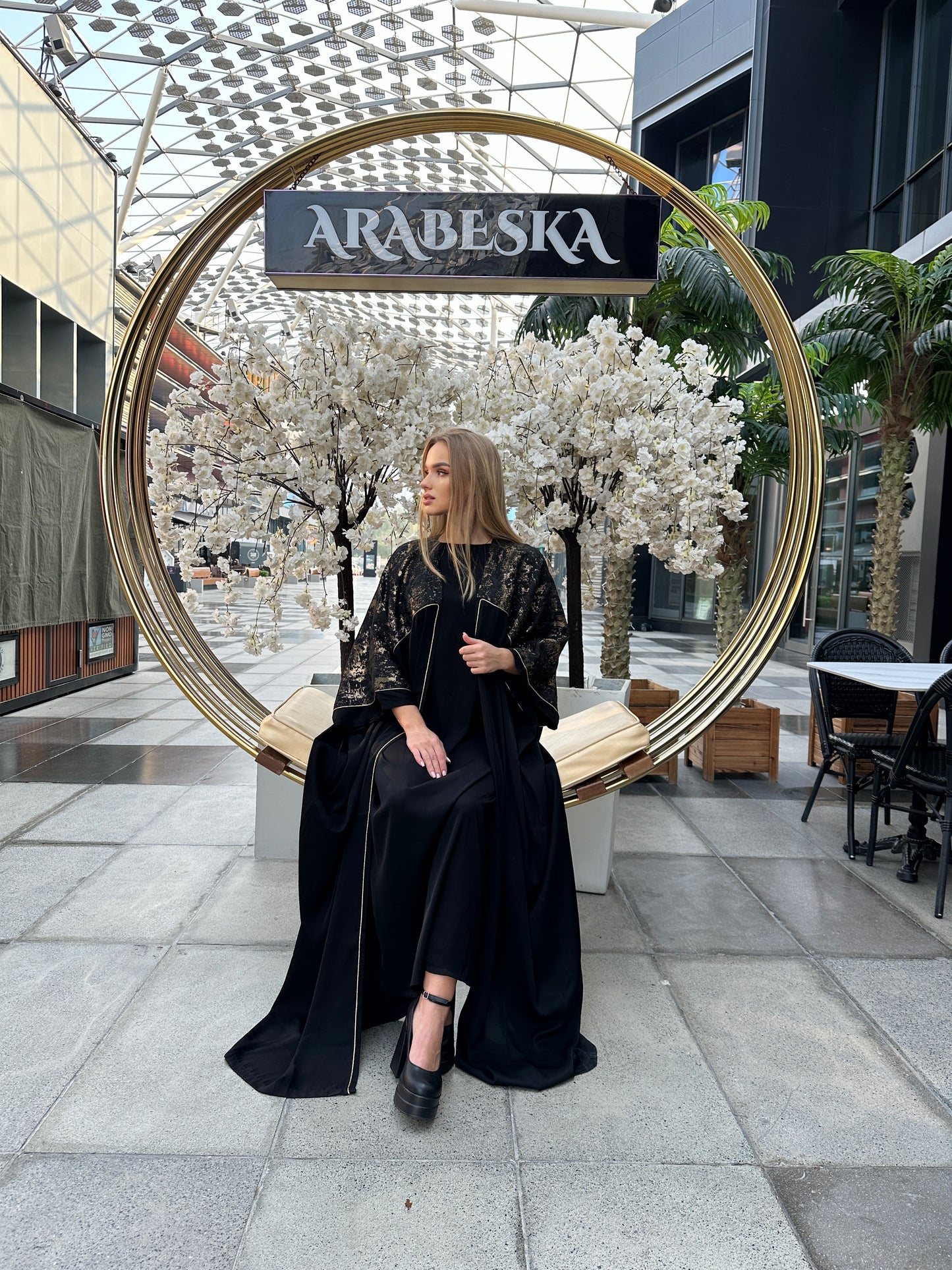 عباية من قماش الديباج العقيقي